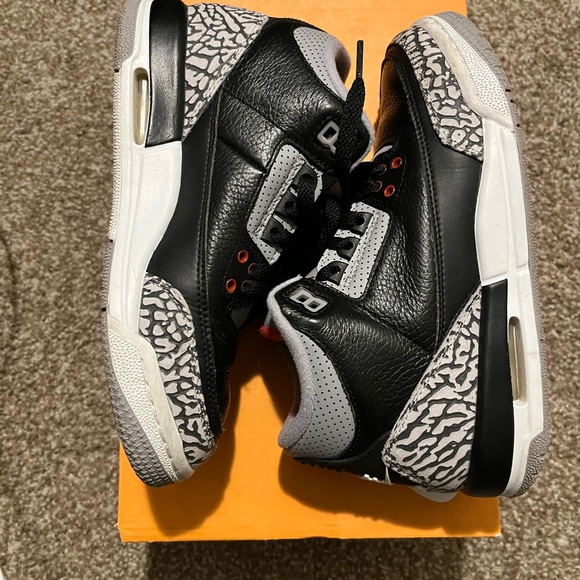 Black Cement Jordan 3 Size 4Y - Picture 1 of 5